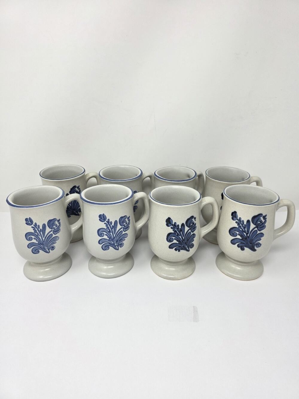 Set of 8 Pfaltzgraff Stoneware Yorktowne Footed Pedestal Coffee Cup Mugs USA